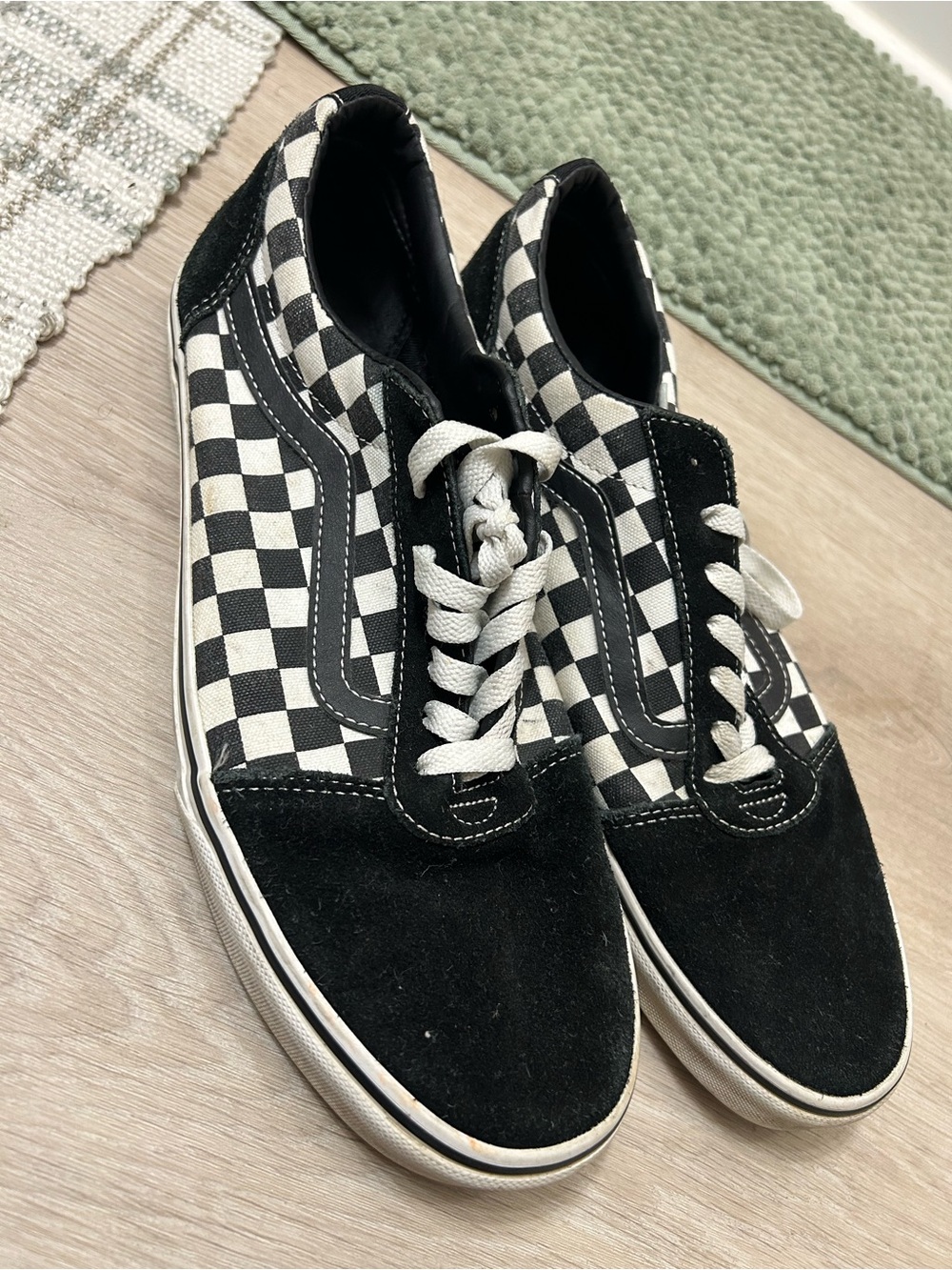 Vans Checkerboard Old Skool Sneakers - Black & White